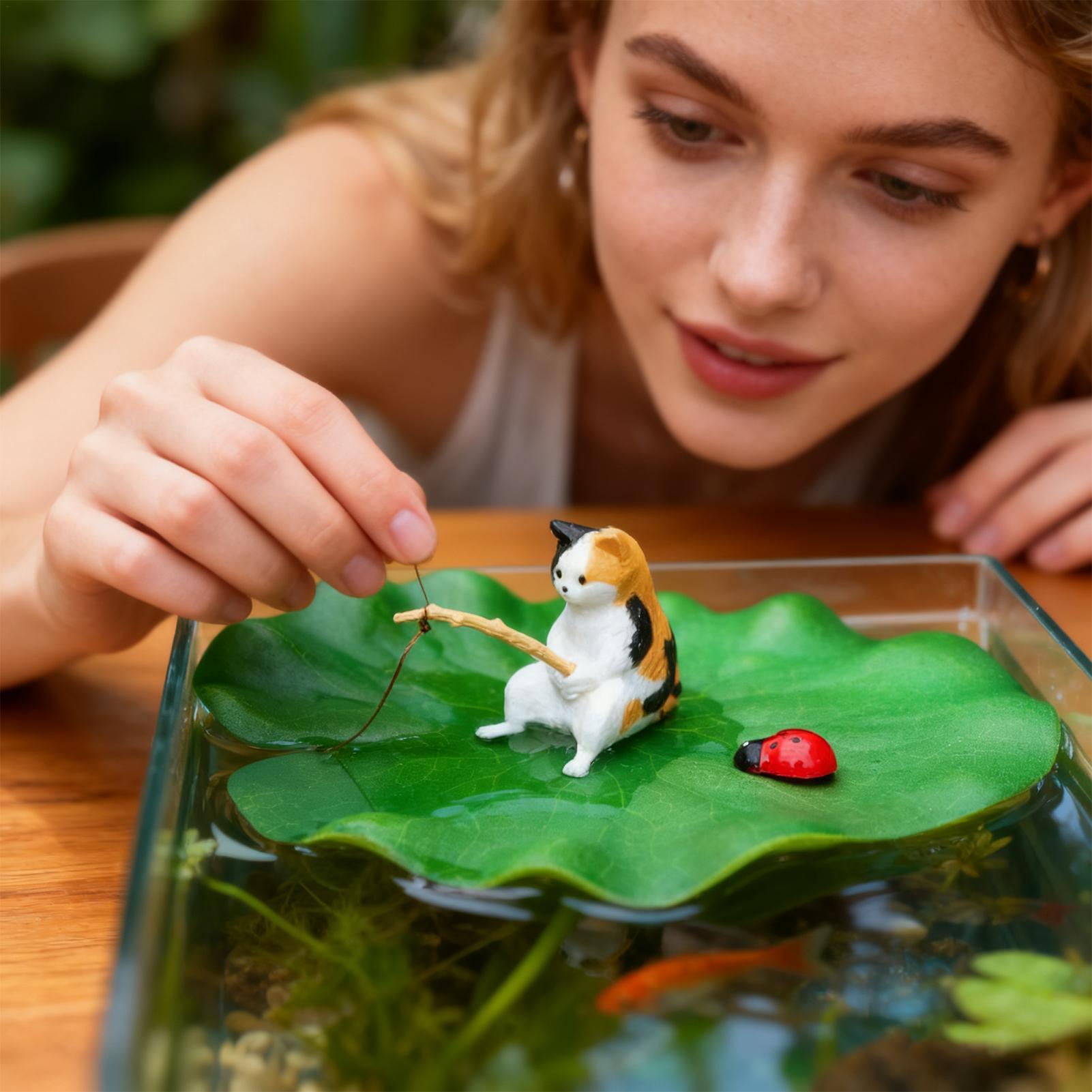 ديكور حوض السمك: نموذج قطة عائ - مراجعة Aquarium Fish For Beginners وسعره